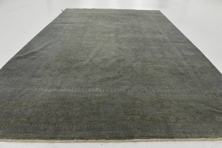 Detail image of 6' x 8' 10 Hand Knotted Over-Dyed Ziegler Rug