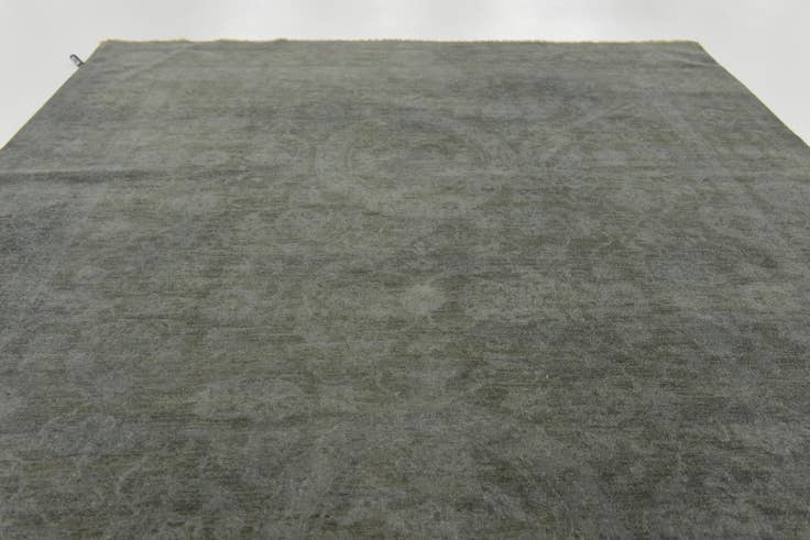 Detail image of 6' x 8' 10 Hand Knotted Over-Dyed Ziegler Rug