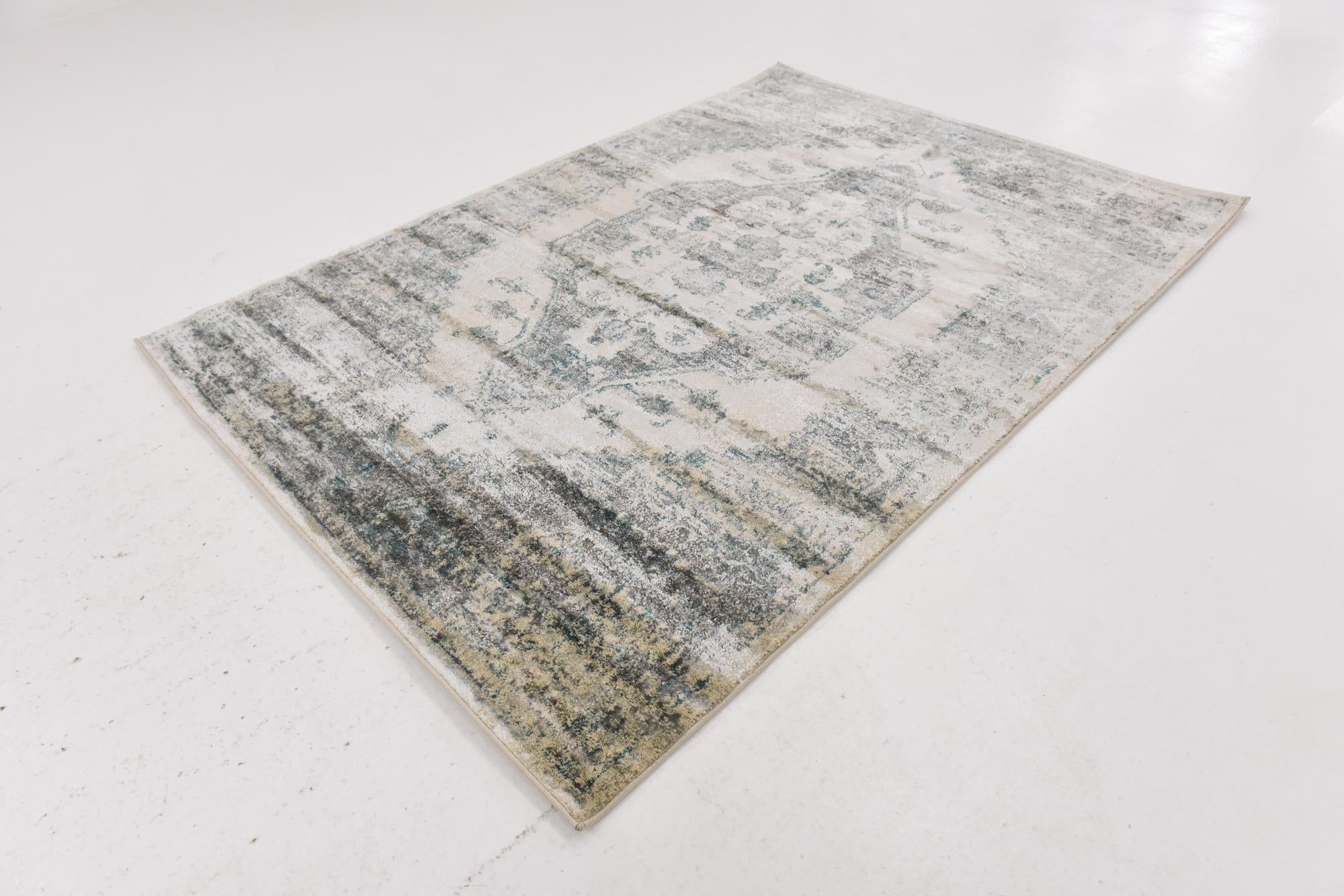 5' 3 x 7' 5 Palazzo Rug