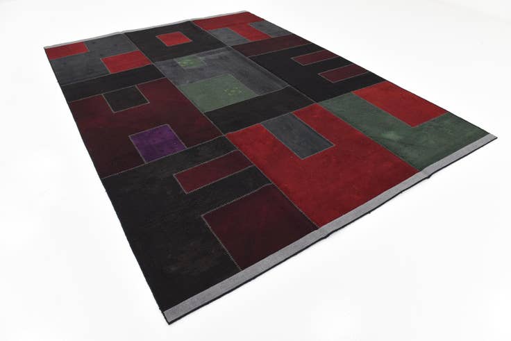 Detail image of 7' 3 x 10' Hand Woven Patchwork Wool Rug