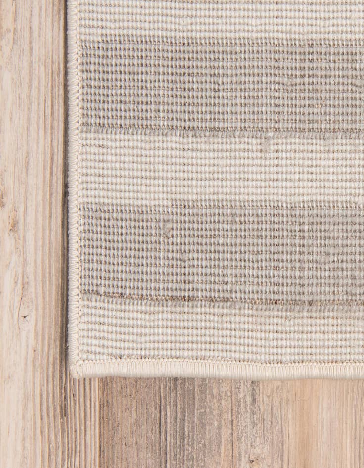 Detail image of 9' x 12' SoHo Rug