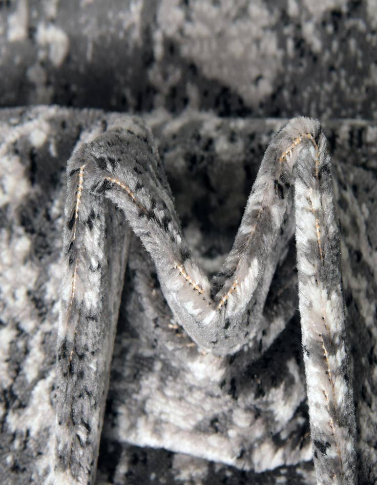 Detail image of 9' x 12' Sydney Rug