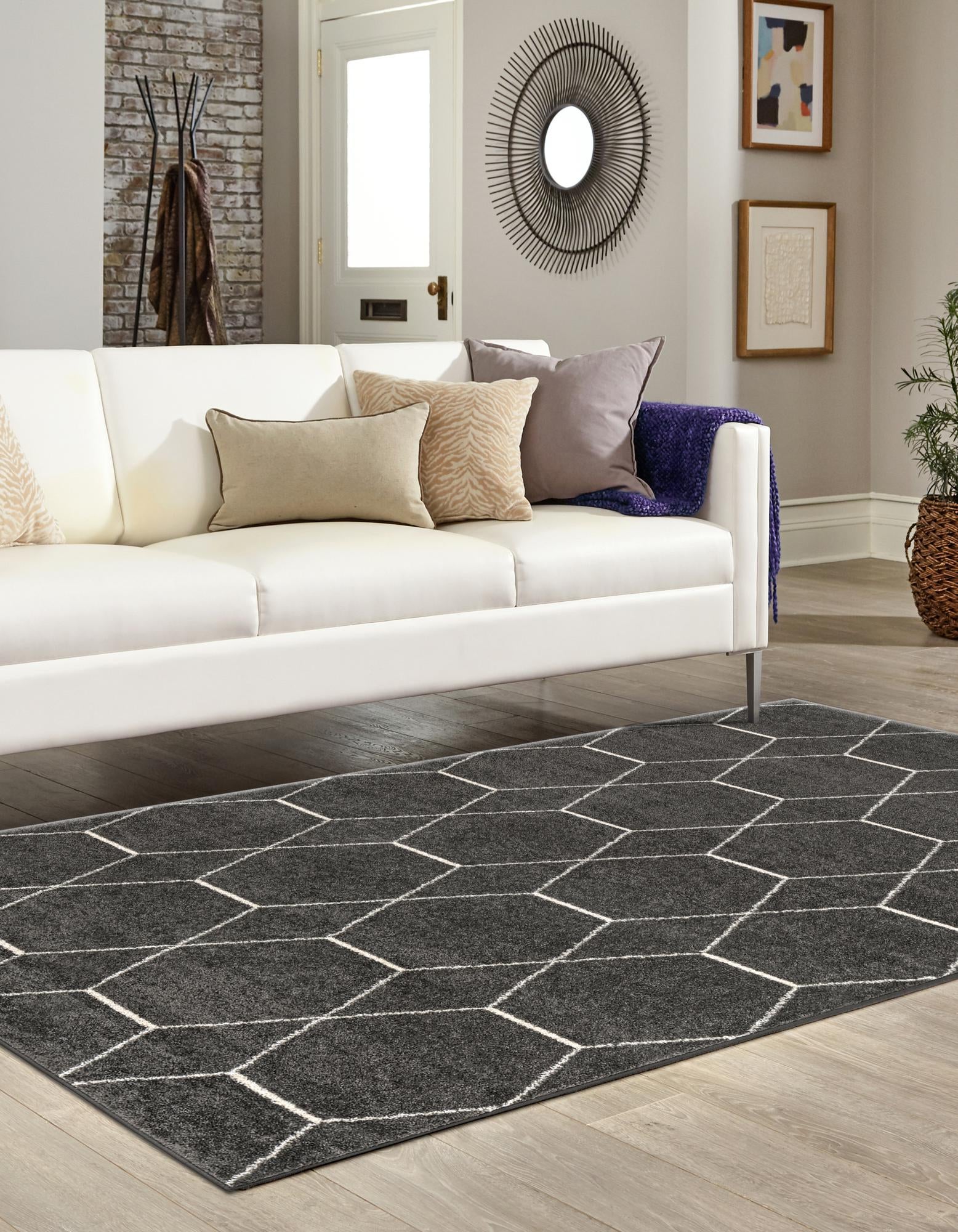 7' 10 x 11' Trellis Frieze Rug