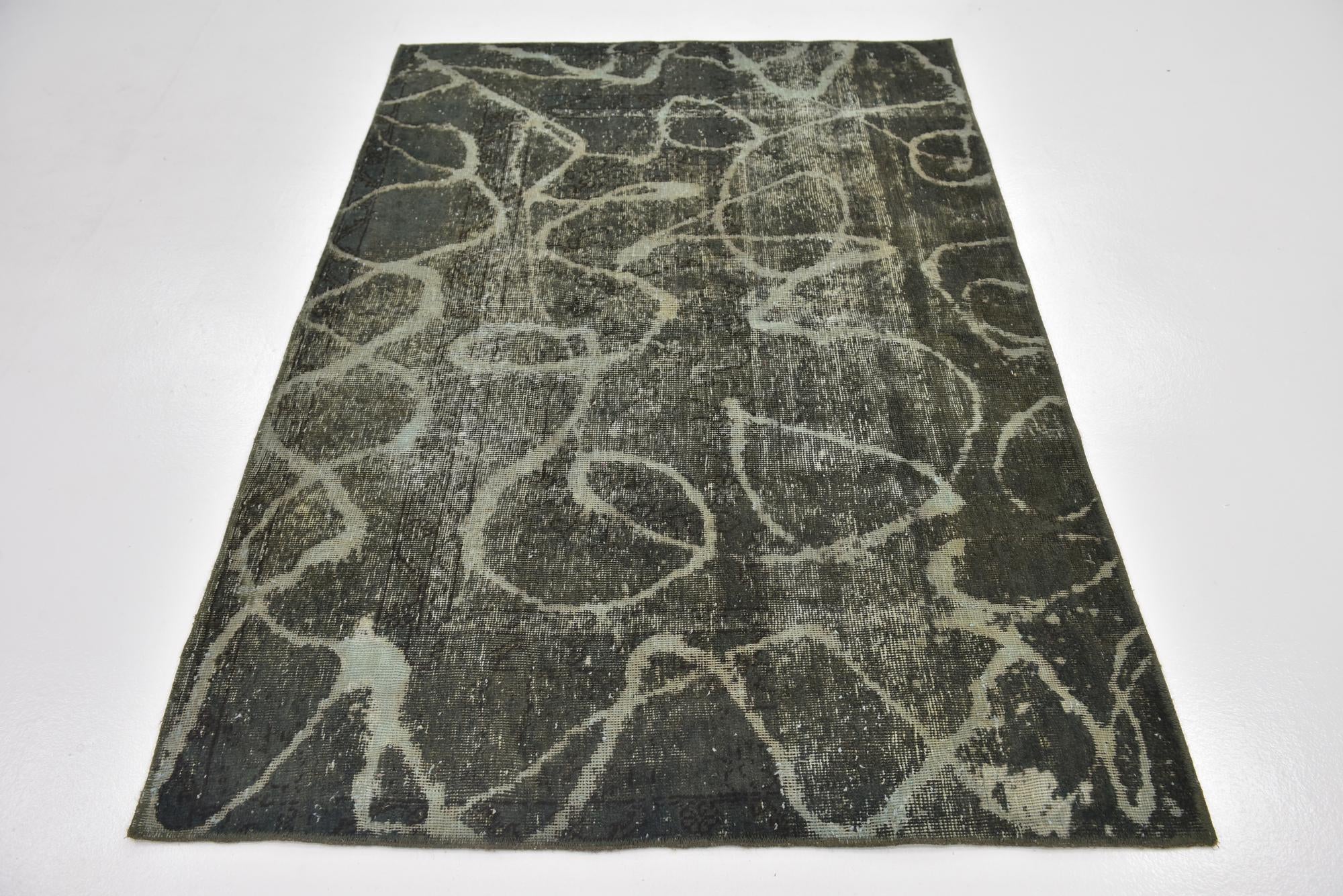 4' 5 x 6' 4 Hand Knotted Ultra Vintage Persian Wool Rug