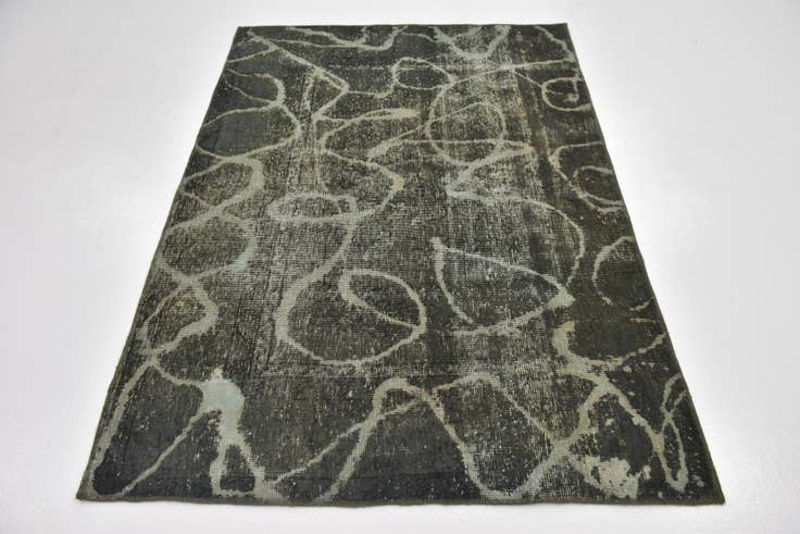 Detail image of 4' 5 x 6' 4 Hand Knotted Ultra Vintage Persian Wool Rug