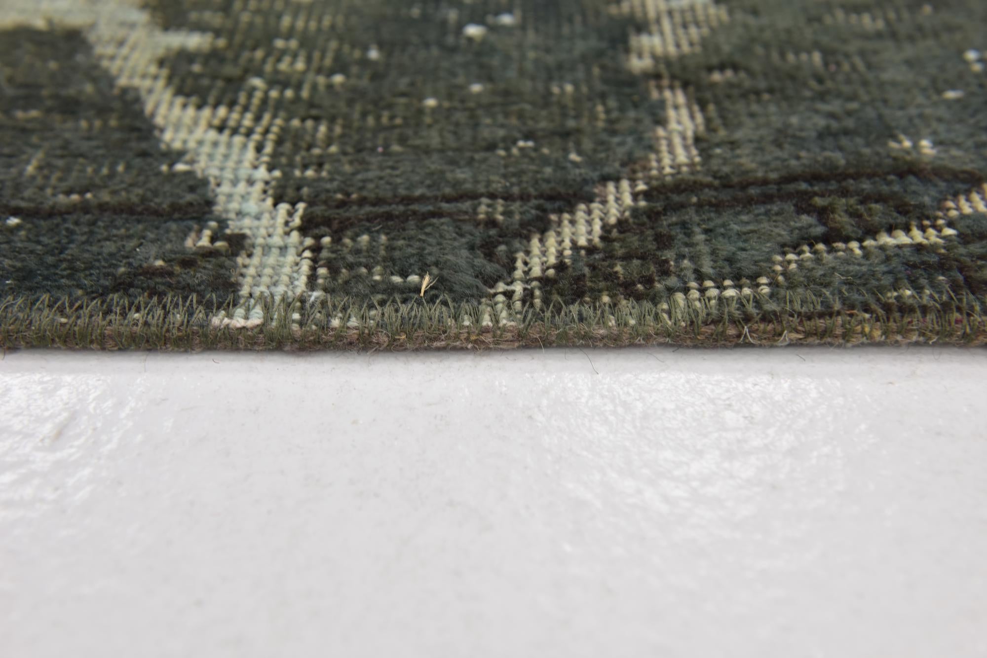 4' 5 x 6' 4 Hand Knotted Ultra Vintage Persian Wool Rug