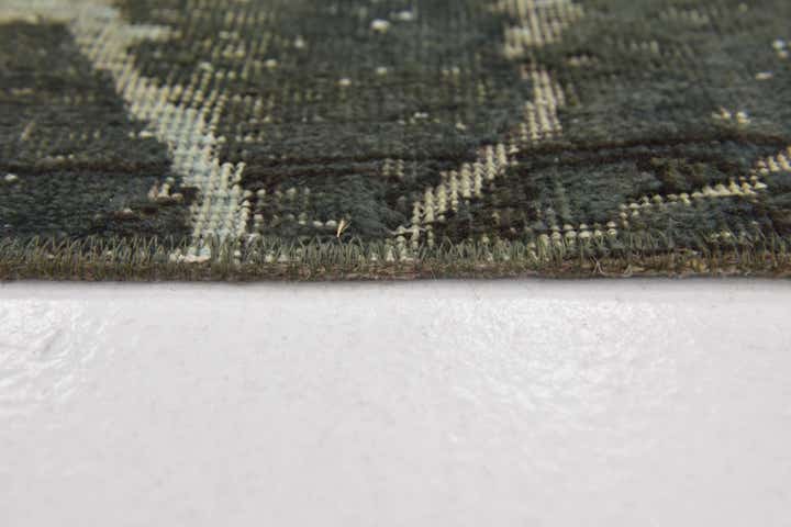 4' 5 x 6' 4 Hand Knotted Ultra Vintage Persian Wool Rug