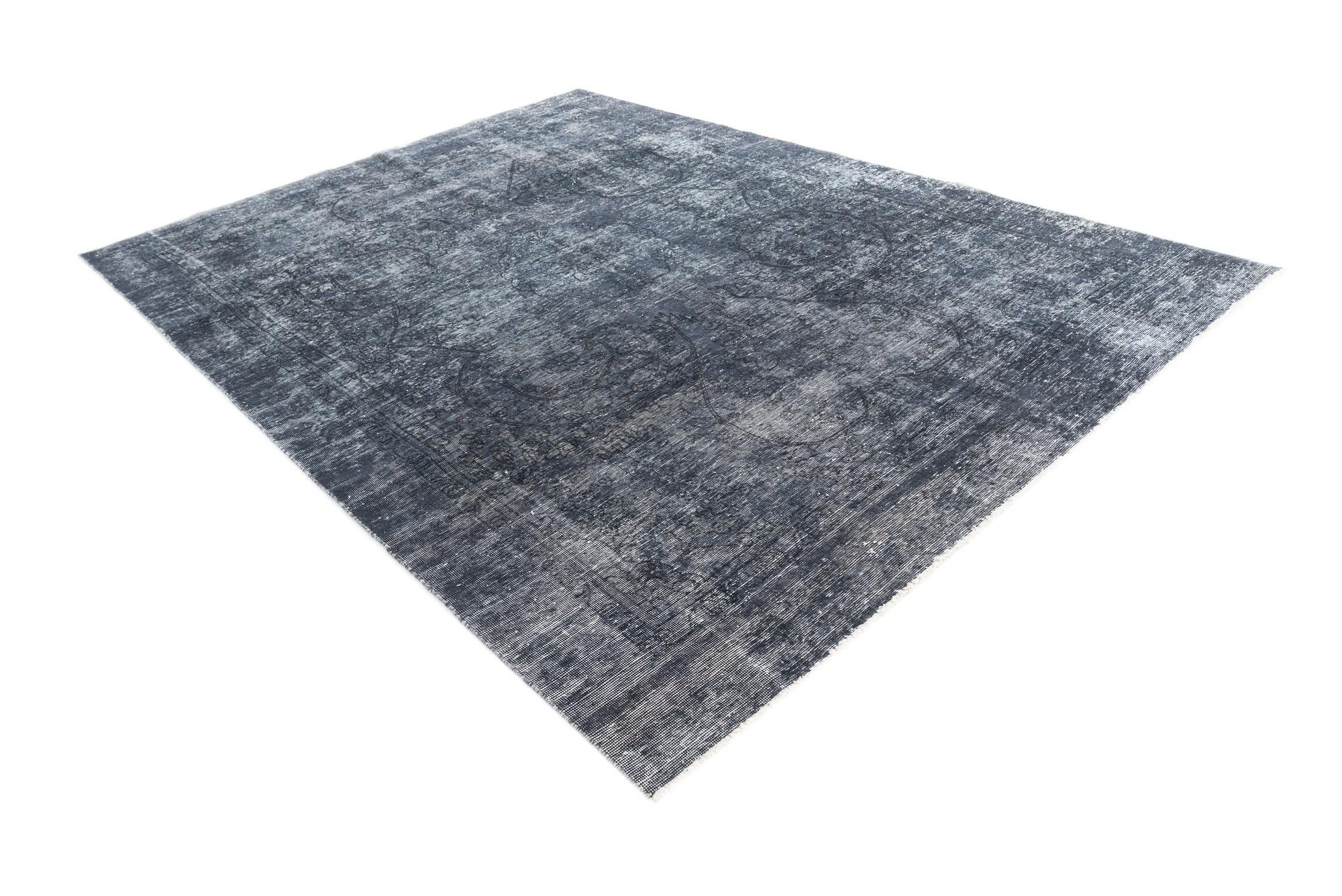 7' 5 x 10' 3 Hand Knotted Ultra Vintage Persian Wool Rug