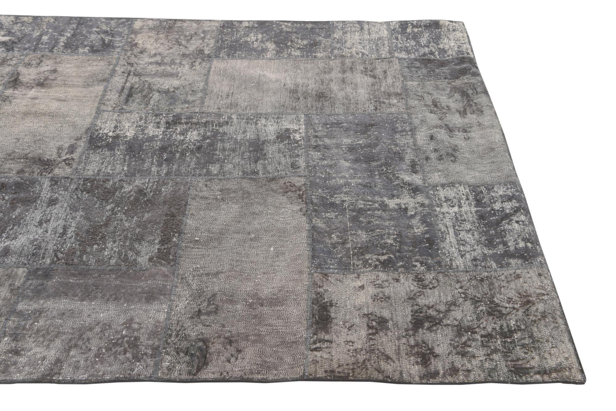 5' x 6' 8 Hand Knotted Ultra Vintage Persian Wool Rug