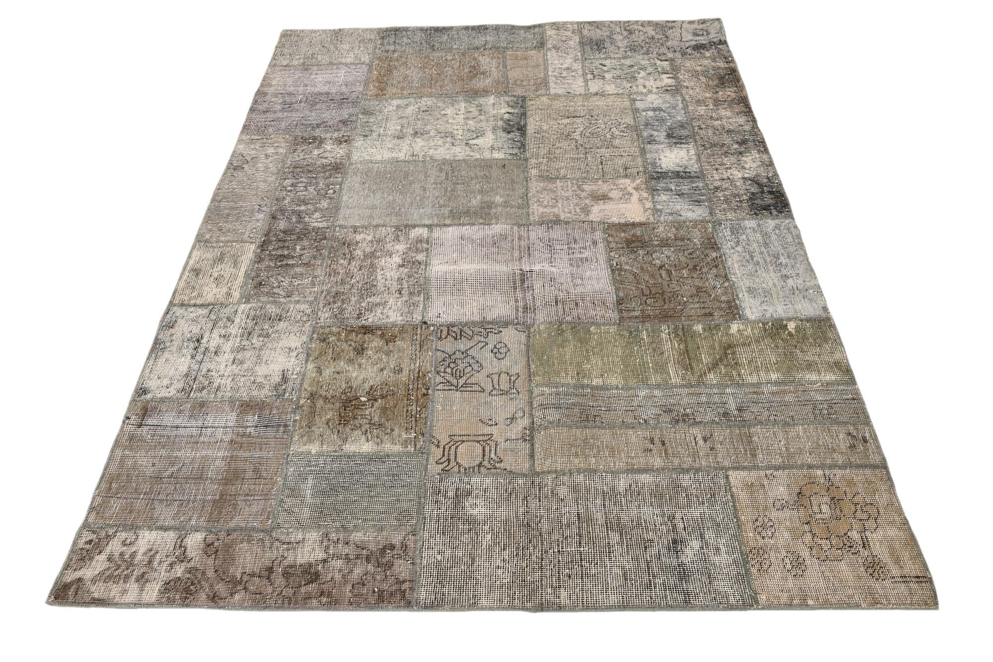 4' 10 x 6' 10 Hand Knotted Ultra Vintage Persian Wool Rug