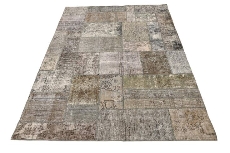 Detail image of 4' 10 x 6' 10 Hand Knotted Ultra Vintage Persian Wool Rug
