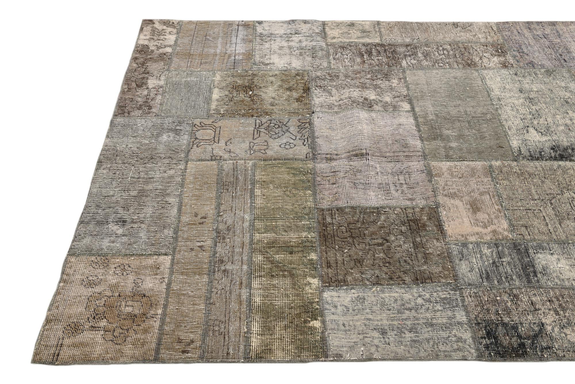 4' 10 x 6' 10 Hand Knotted Ultra Vintage Persian Wool Rug