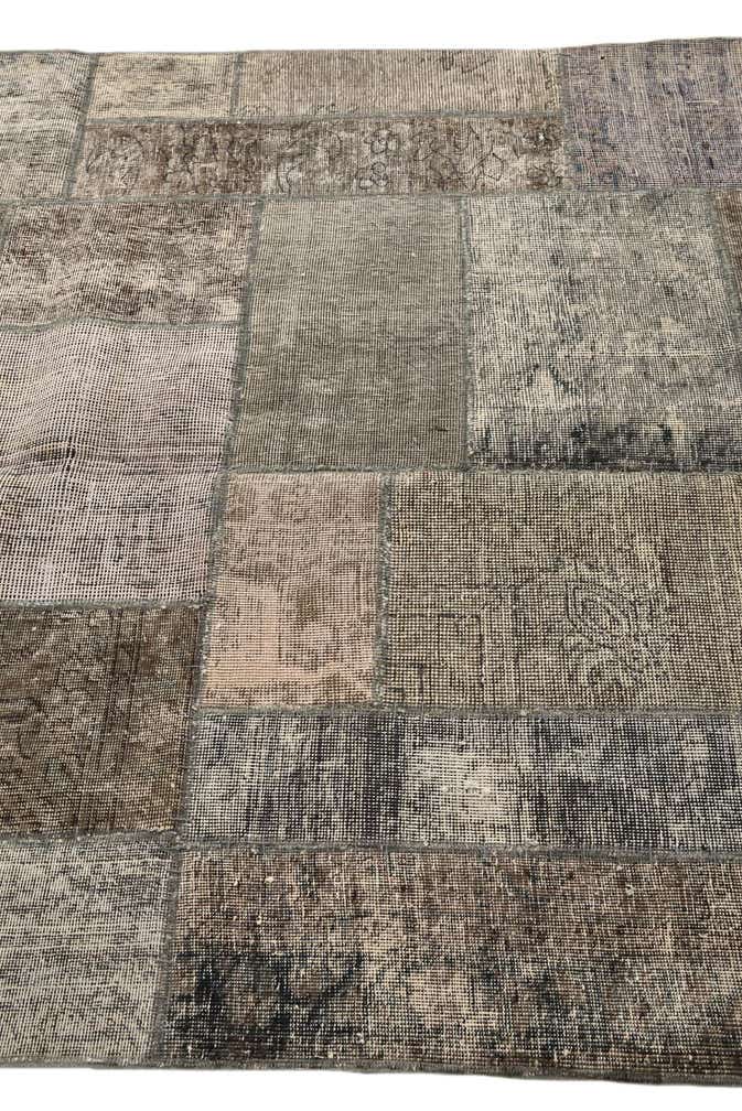 4' 10 x 6' 10 Hand Knotted Ultra Vintage Persian Wool Rug