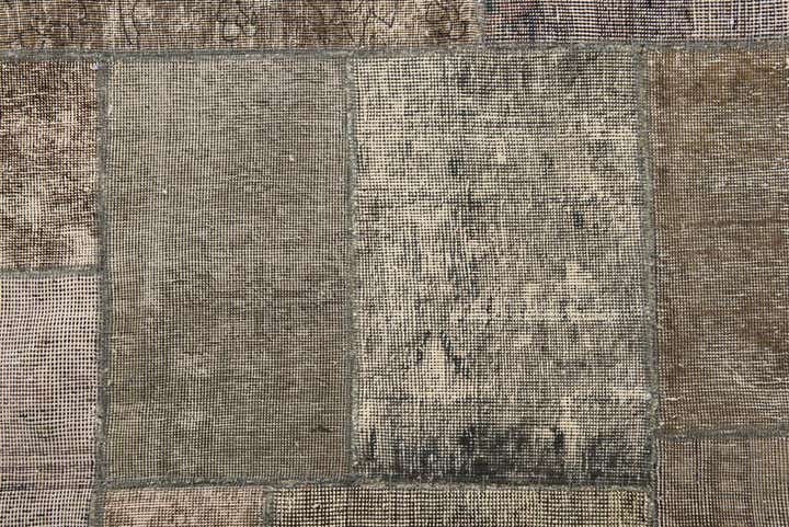 4' 10 x 6' 10 Hand Knotted Ultra Vintage Persian Wool Rug