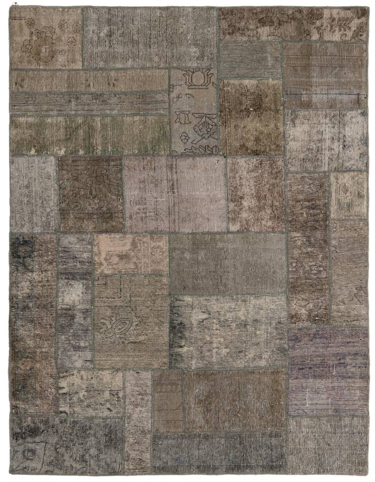 Detail image of 4' 10 x 6' 10 Hand Knotted Ultra Vintage Persian Wool Rug