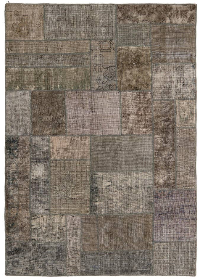 Detail image of 4' 10 x 6' 10 Hand Knotted Ultra Vintage Persian Wool Rug