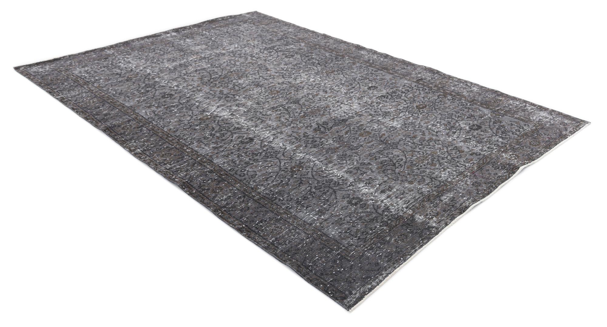 5' 6 x 9' 1 Ultra Vintage Wool Rug