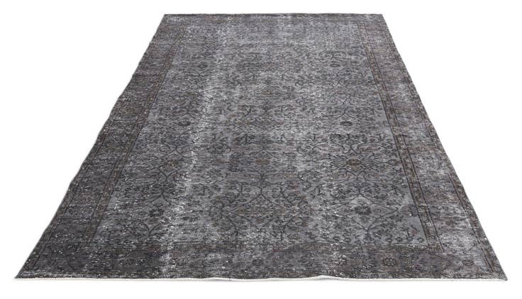 Detail image of 5' 6 x 9' 1 Ultra Vintage Wool Rug