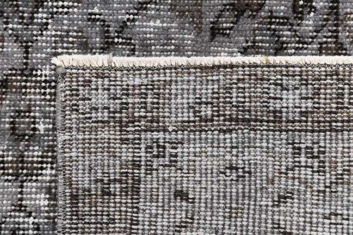 5' 10 x 9' 2 Ultra Vintage Wool Rug