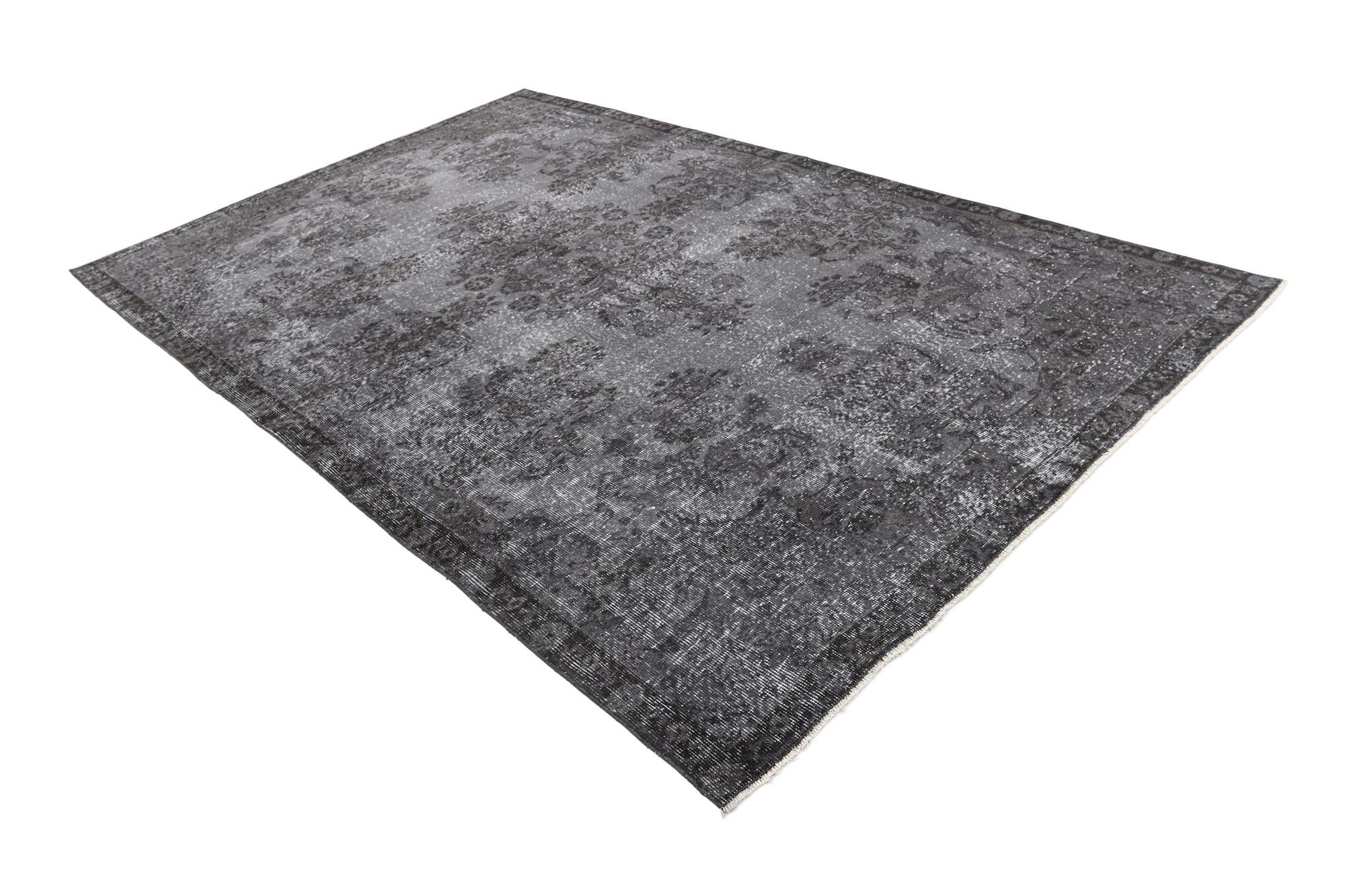 6' 5 x 10' Ultra Vintage Wool Rug