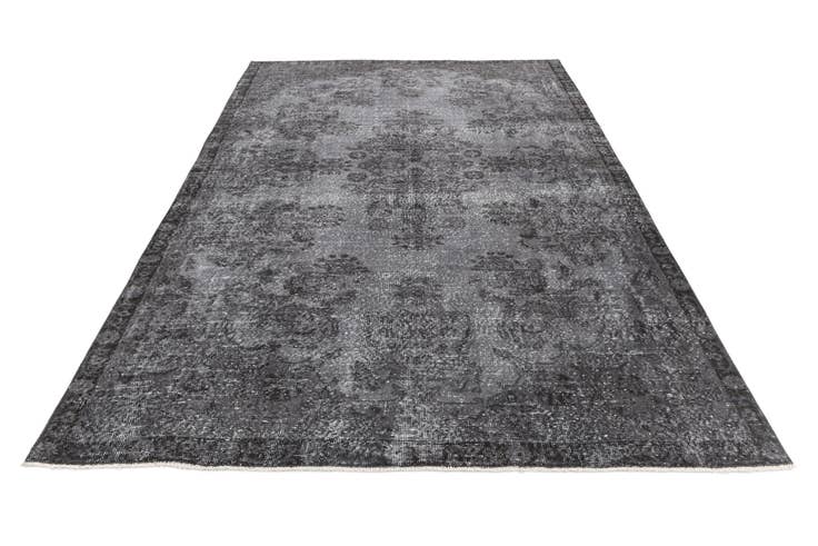 Detail image of 6' 5 x 10' Ultra Vintage Wool Rug