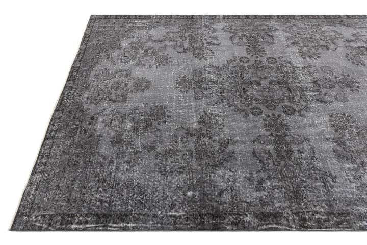 6' 5 x 10' Ultra Vintage Wool Rug