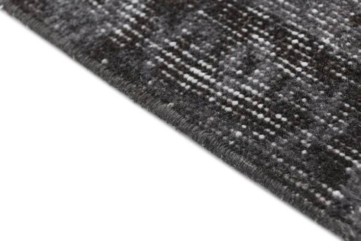 Detail image of 6' 5 x 10' Ultra Vintage Wool Rug