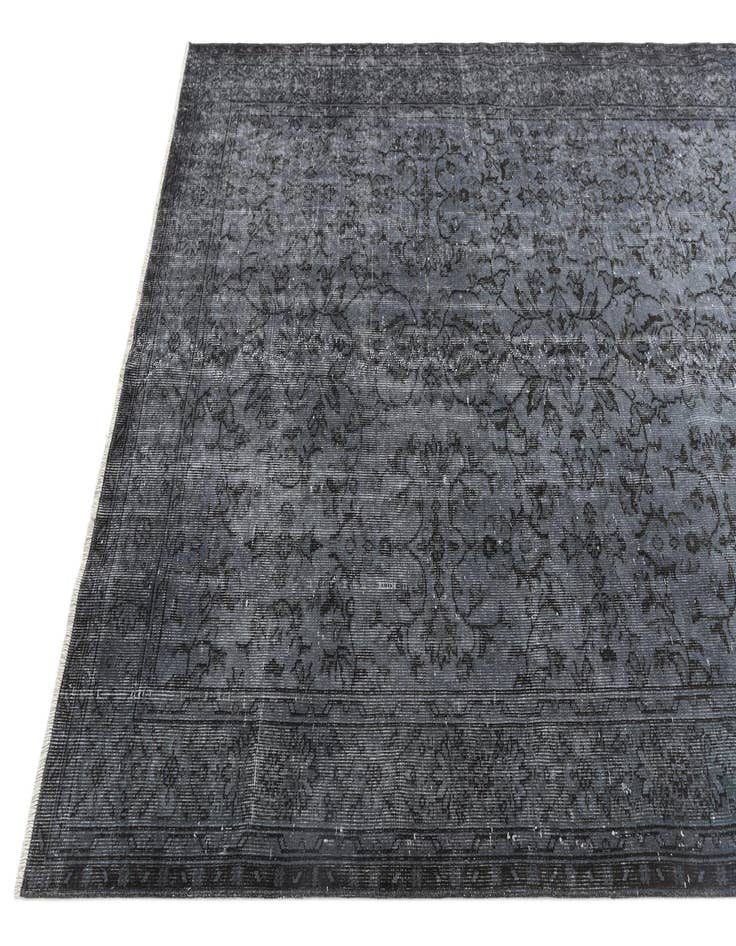 Detail image of 5' 9 x 9' 5 Ultra Vintage Wool Rug