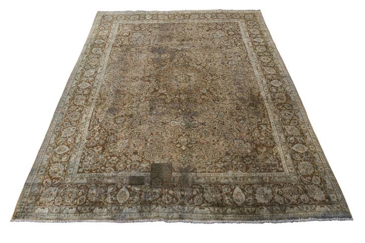 Detail image of 9' 5 x 12' 5 Hand Knotted Ultra Vintage Persian Wool Rug