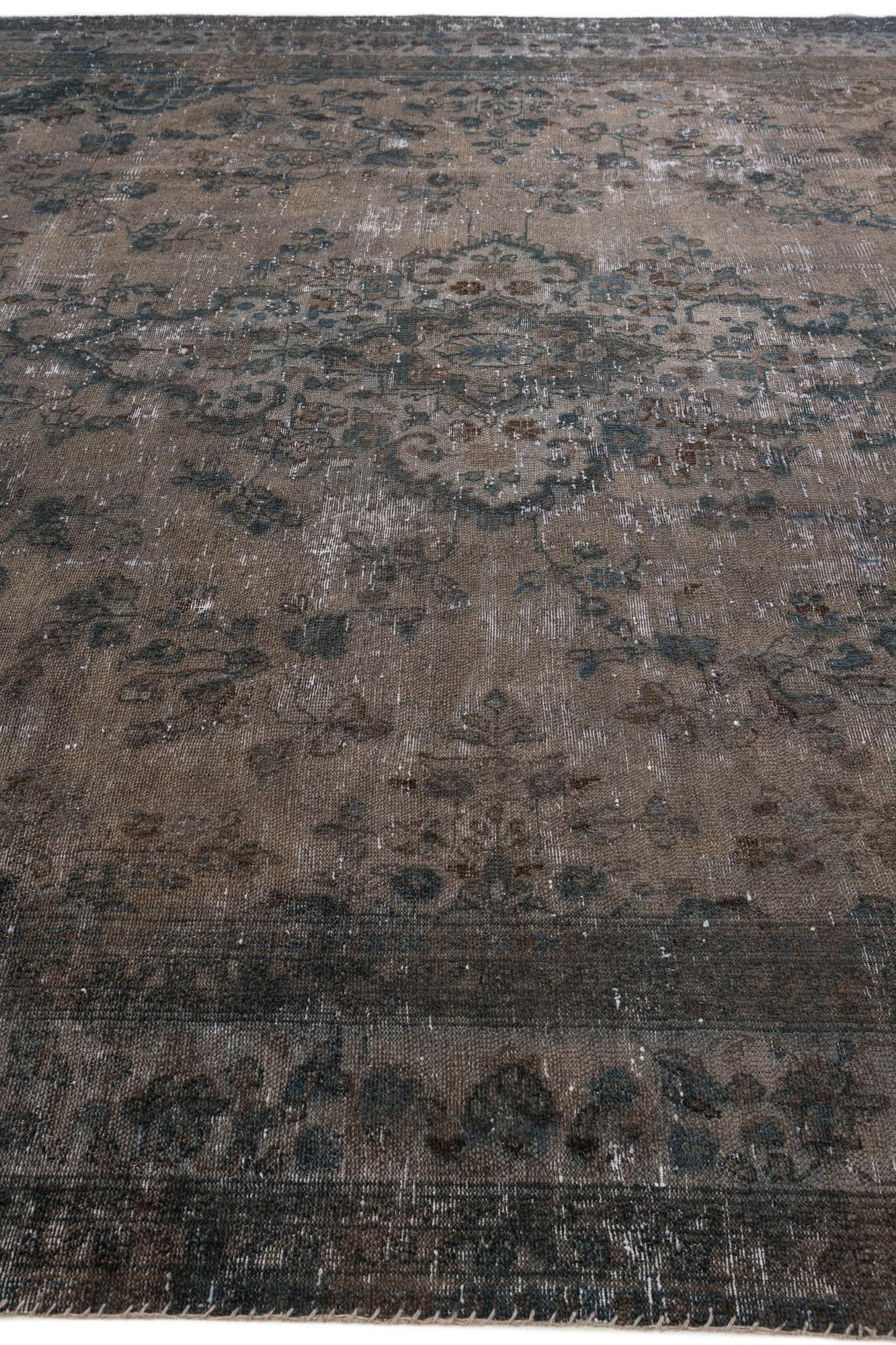 315cm x 415cm Hand Knotted Ultra Vintage Persian Wool Rug
