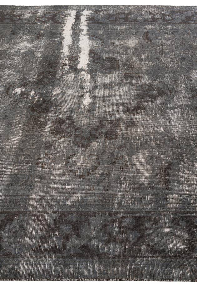 Detail image of 6' 8 x 9' 8 Hand Knotted Ultra Vintage Persian Wool Rug