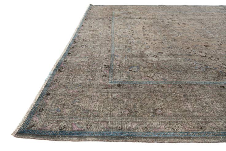 Detail image of 9' 6 x 12' 8 Hand Knotted Ultra Vintage Persian Wool Rug