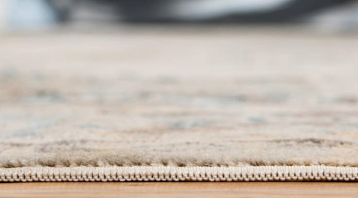 Detail image of 8' x 10' Victoria Rug