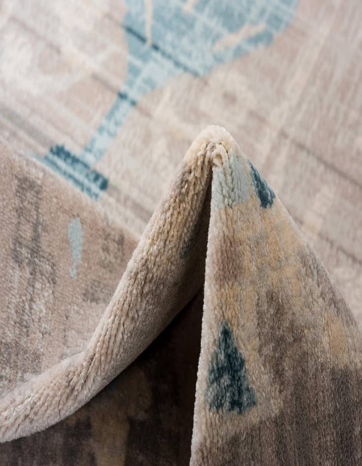 Detail image of 9' x 12' 2 Victoria Rug