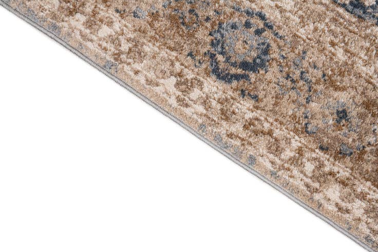 Detail image of 5' x 7' 7 Villa Rug