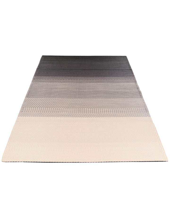 4' x 6' Easy-Clean Vista Breeze Indoor / Outdoor Rug