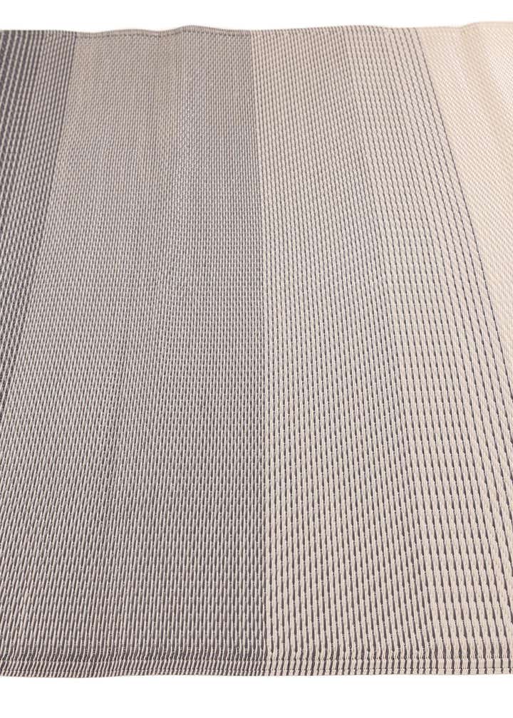4' x 6' Easy-Clean Vista Breeze Indoor / Outdoor Rug