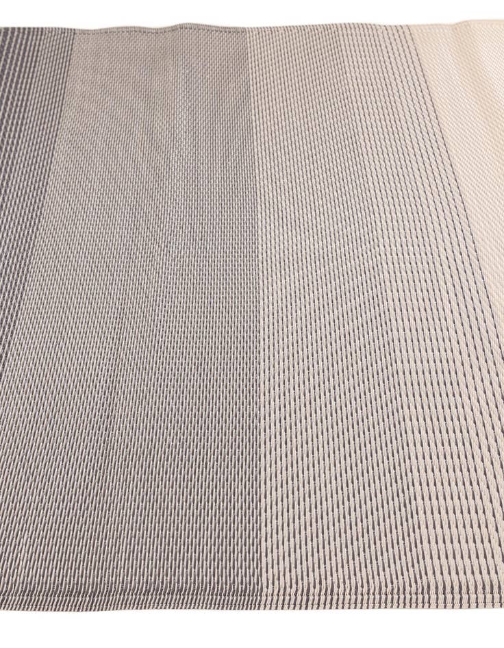 Detail image of 4' x 6' Easy-Clean Vista Breeze Indoor / Outdoor Rug