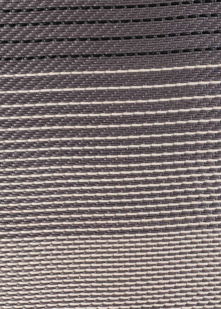 4' x 6' Easy-Clean Vista Breeze Indoor / Outdoor Rug