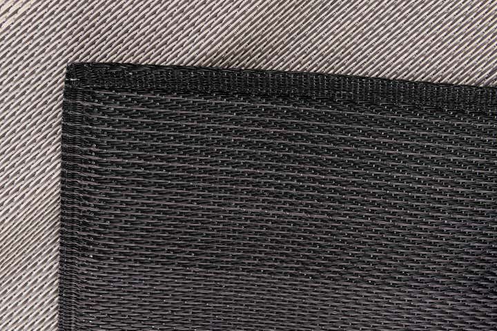 4' x 6' Easy-Clean Vista Breeze Indoor / Outdoor Rug