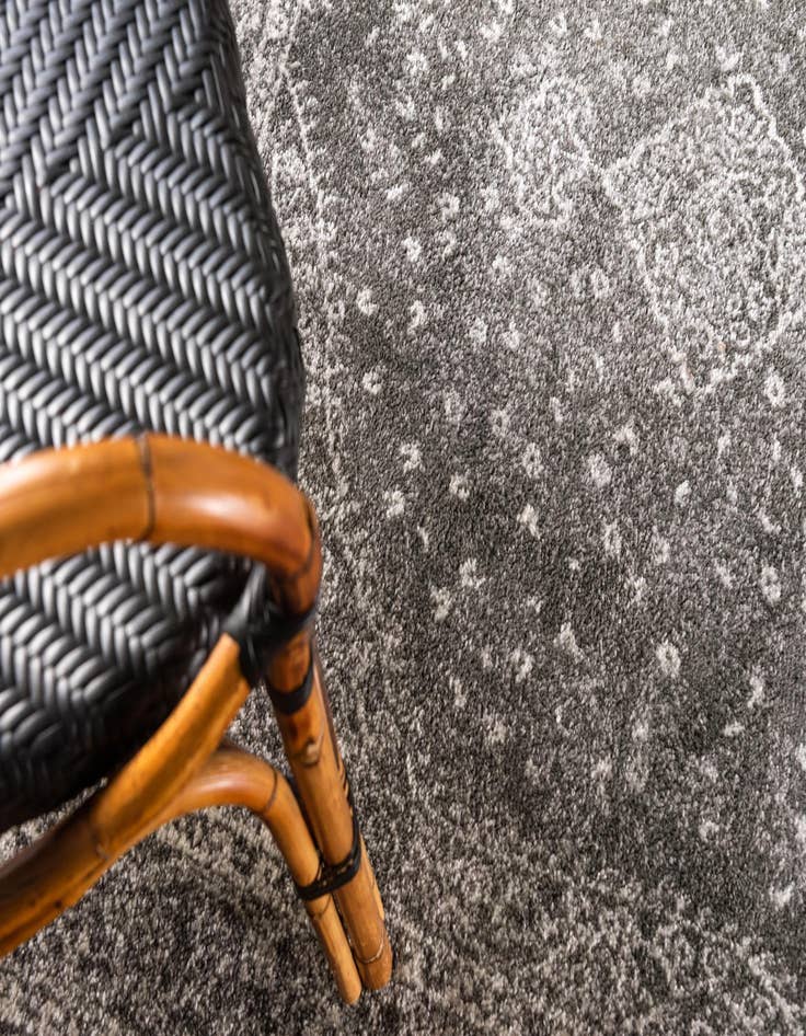 Detail image of 5' 3 x 5' 3 Dover Round Rug