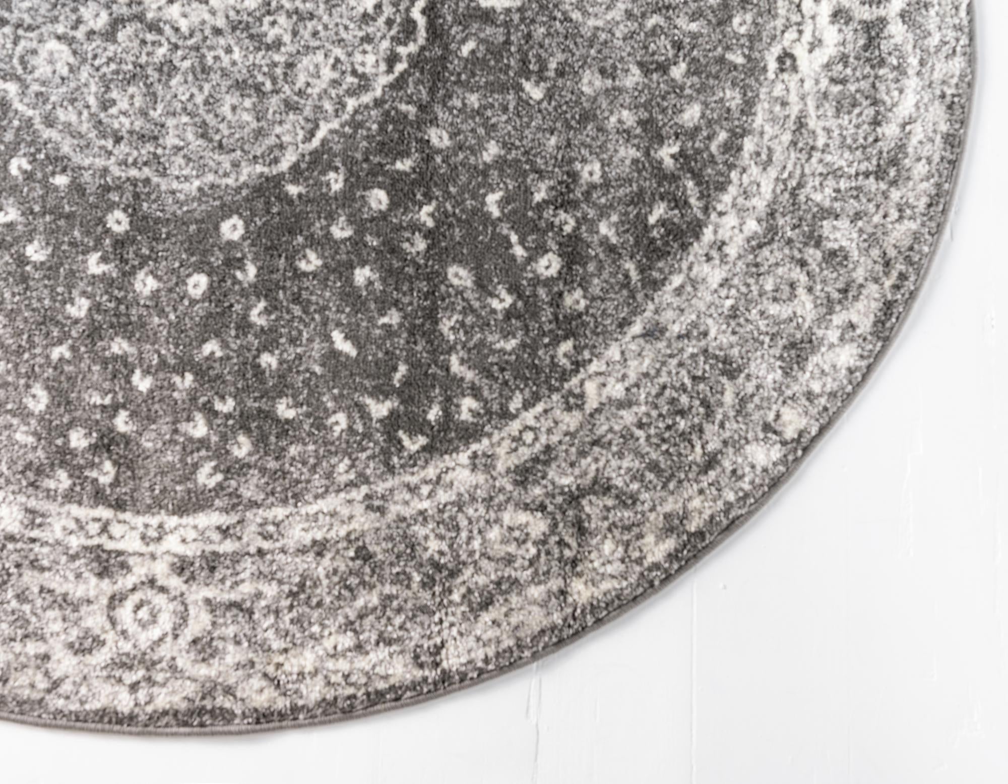 7' 10 x 7' 10 Dover Round Rug
