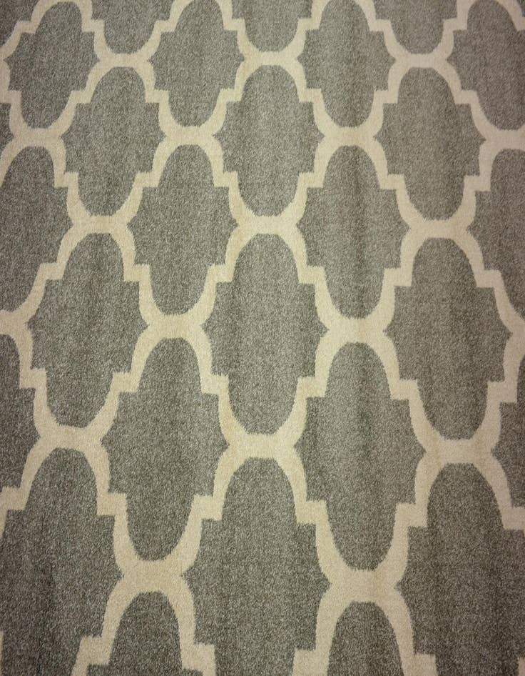 Detail image of 8' x 8' Lattice Round Rug