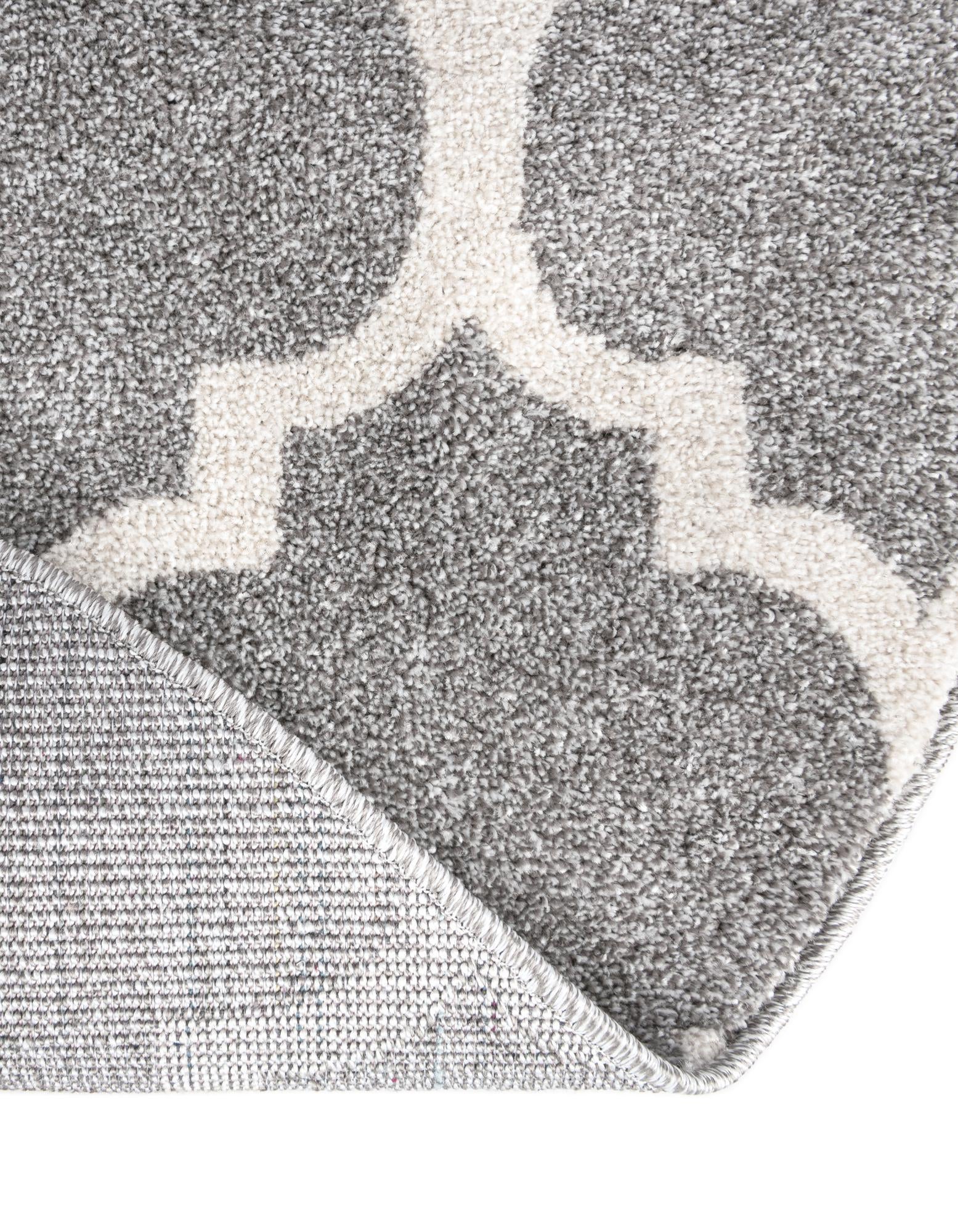 7' 10 x 7' 10 Lattice Round Rug
