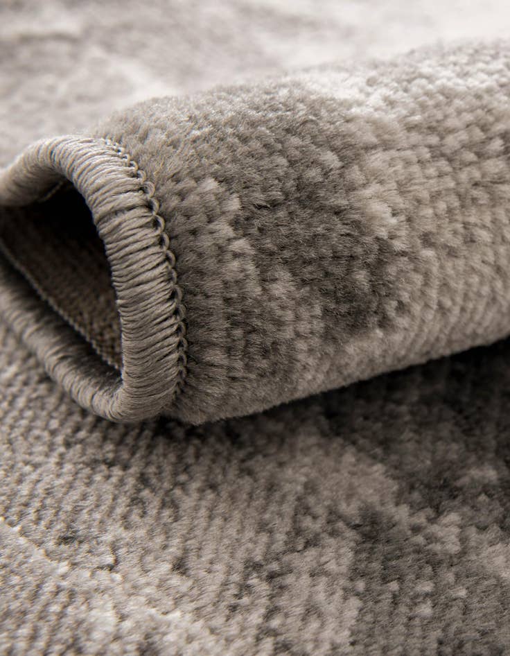 Detail image of 5' 3 x 5' 3 Monte Carlo Round Rug