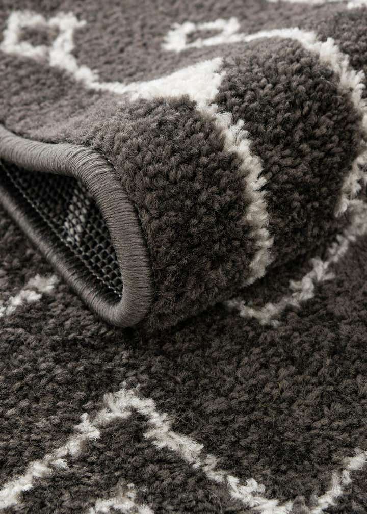 5' 3 x 5' 3 Moroccan Trellis Round Rug