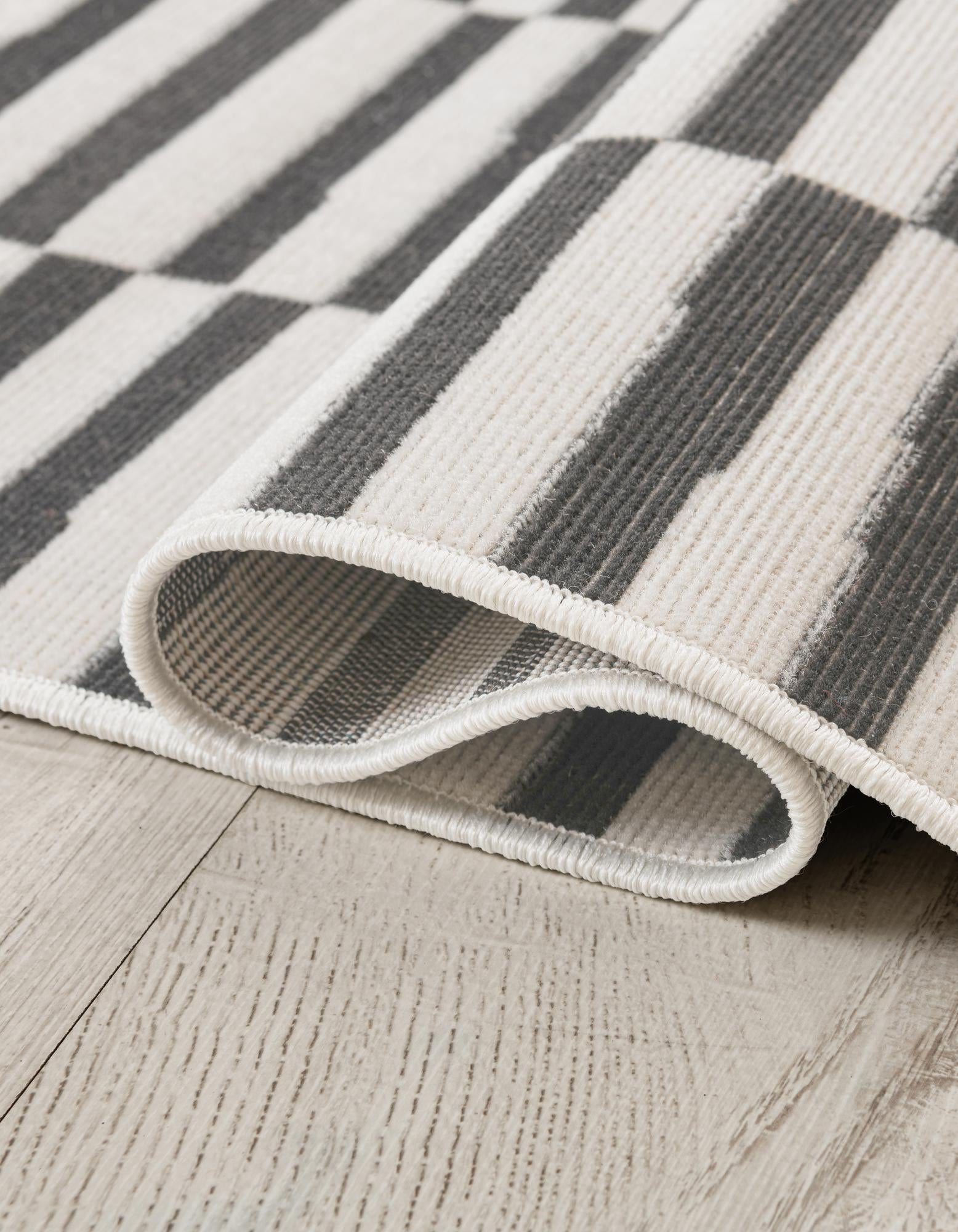 5' x 5' Tribeca Round Rug