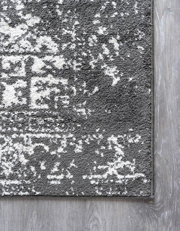 Detail image of 2' x 6' Arlington Runner Rug