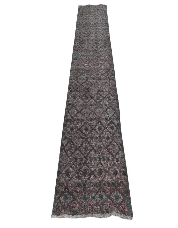 Detail image of 2' 7 x 12' 2 Hand Knotted Darya Wool Runner Rug