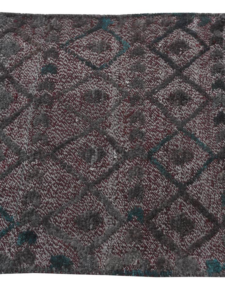 Detail image of 2' 7 x 12' 2 Hand Knotted Darya Wool Runner Rug